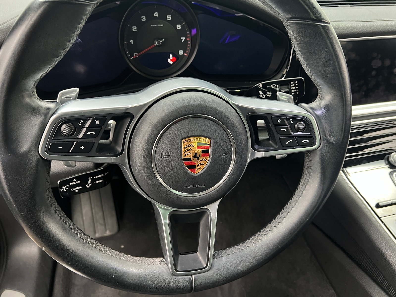 Thumbnail: 2018 Porsche Panamera - 4