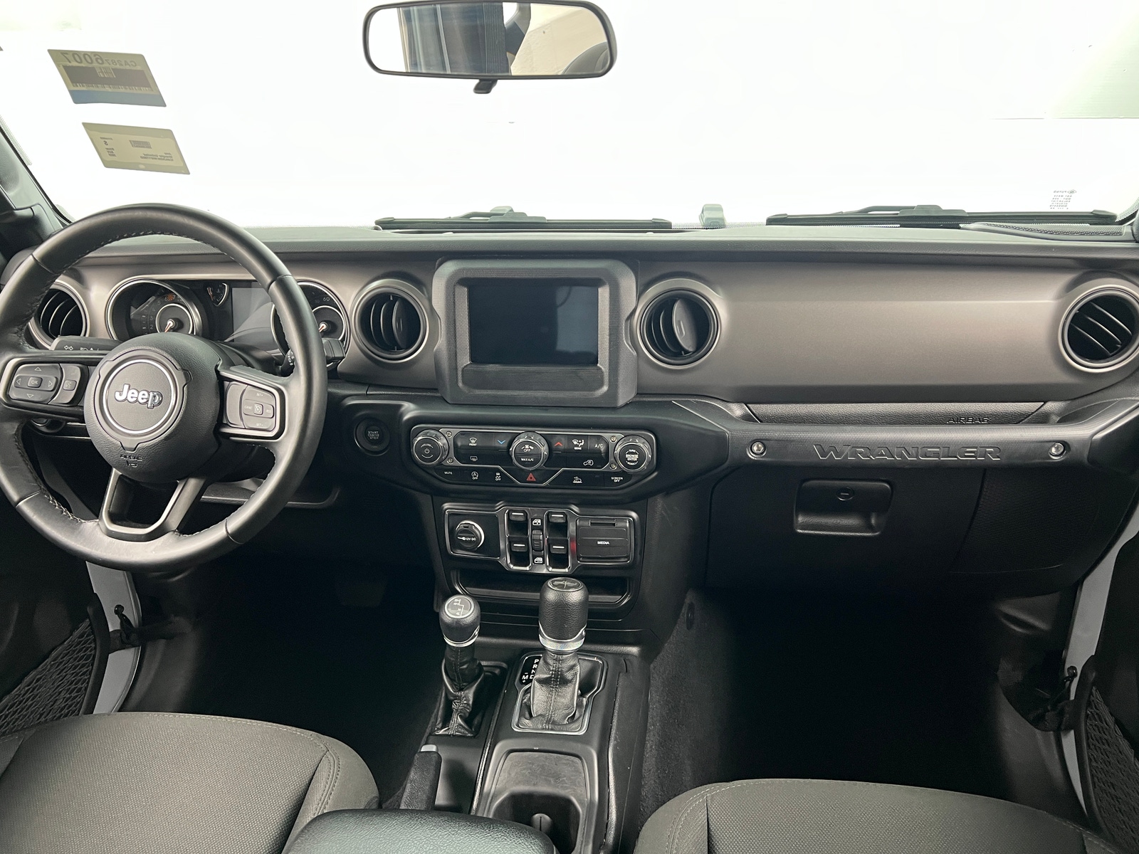 Thumbnail: 2022 Jeep Wrangler - 3