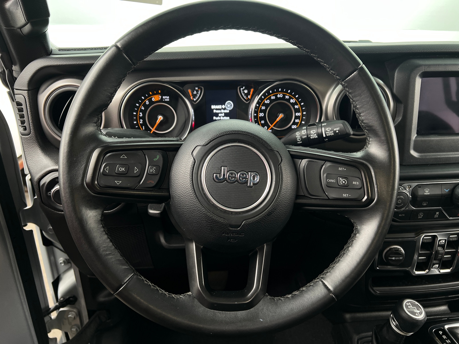 Thumbnail: 2022 Jeep Wrangler - 5