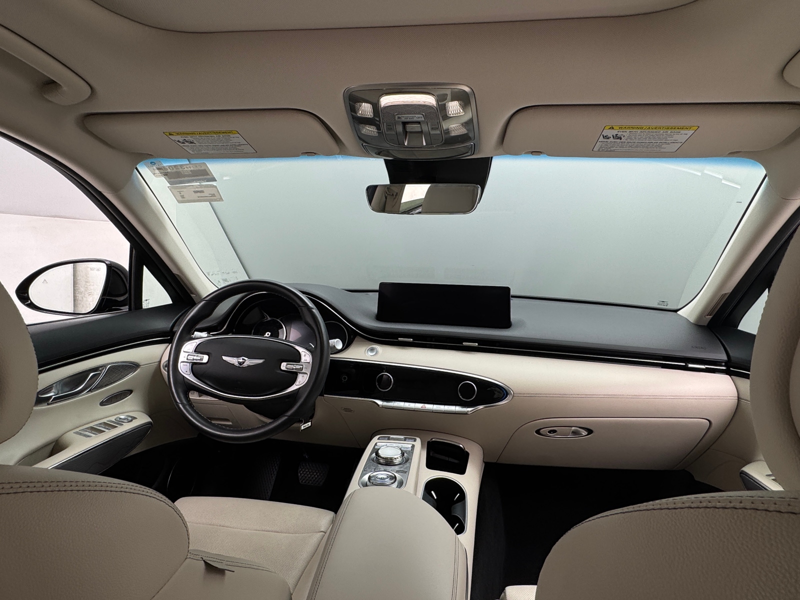 Thumbnail: 2022 Genesis GV70 - 2