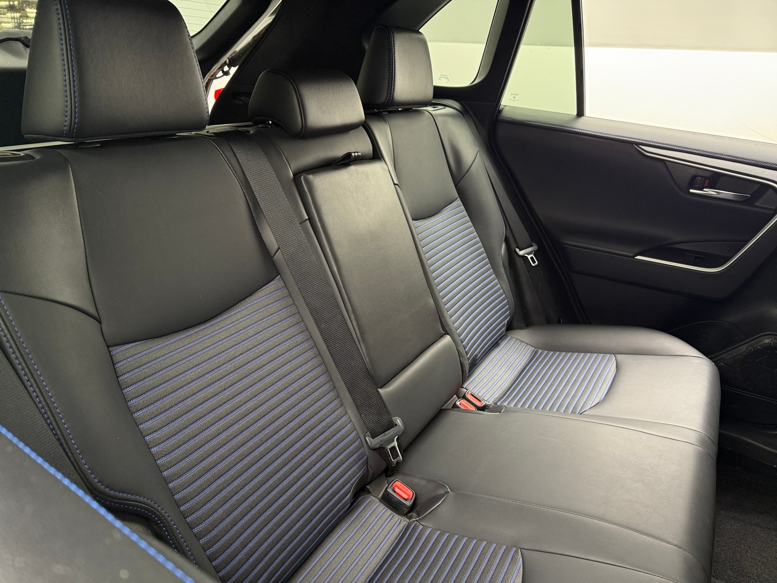 Thumbnail: 2021 Toyota RAV4 - 5