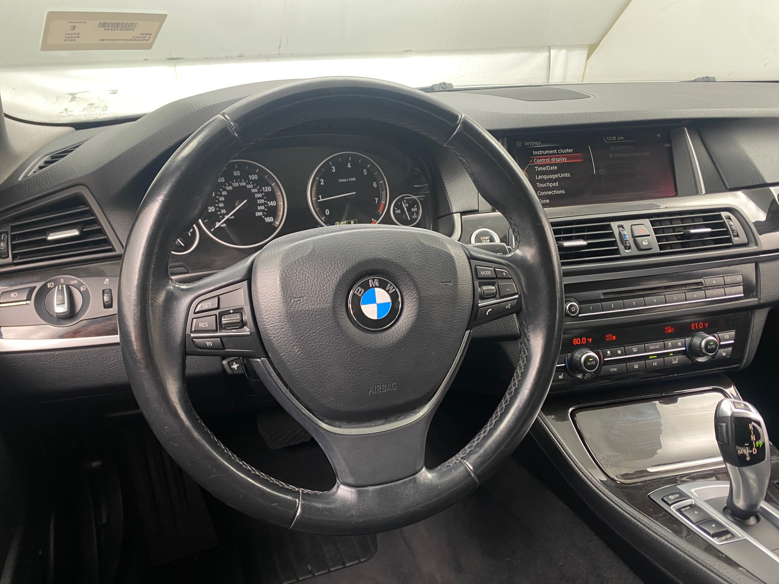 Thumbnail: 2015 BMW 5 Series - 4
