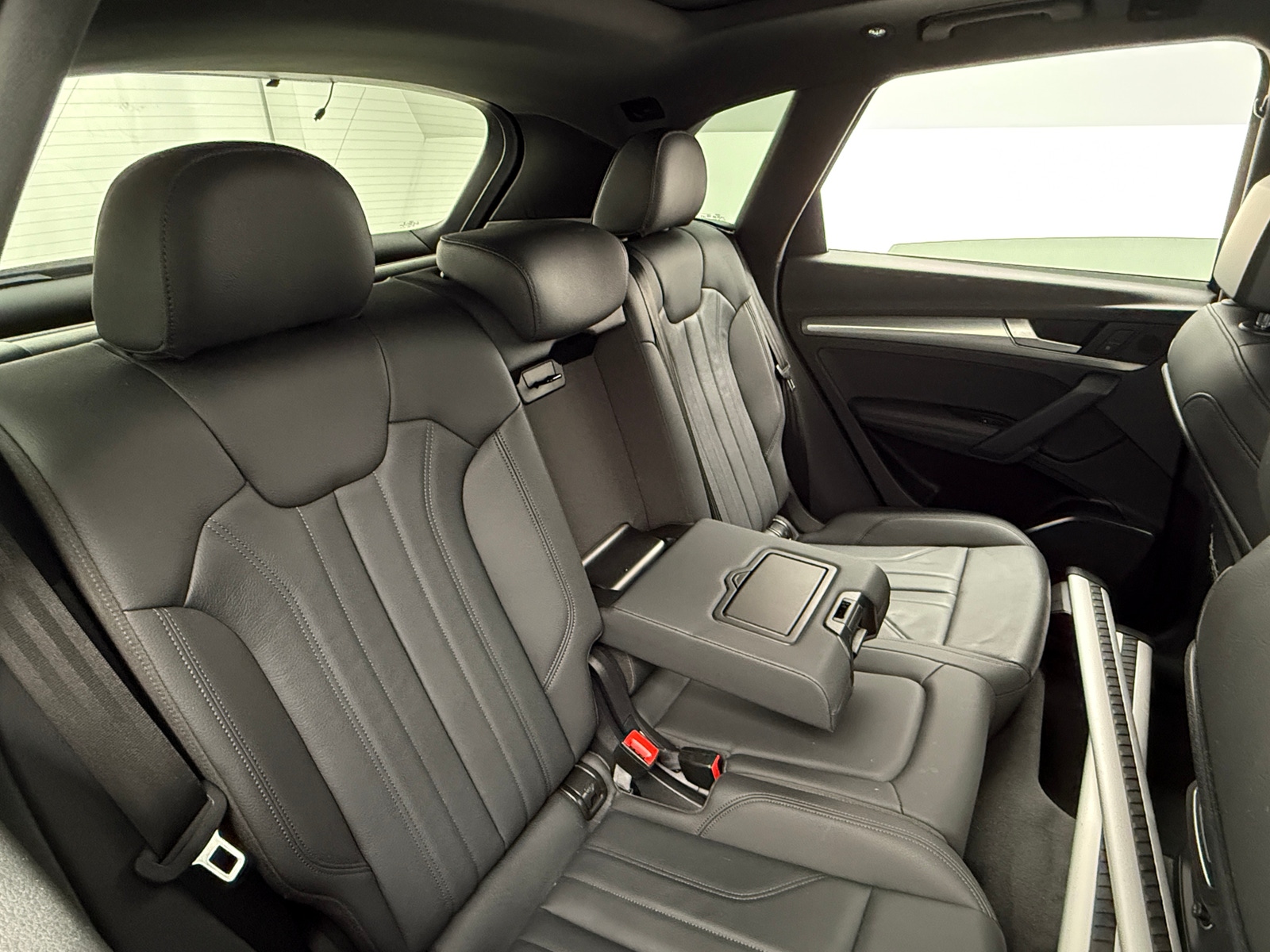 Thumbnail: 2020 Audi Q5 - 5
