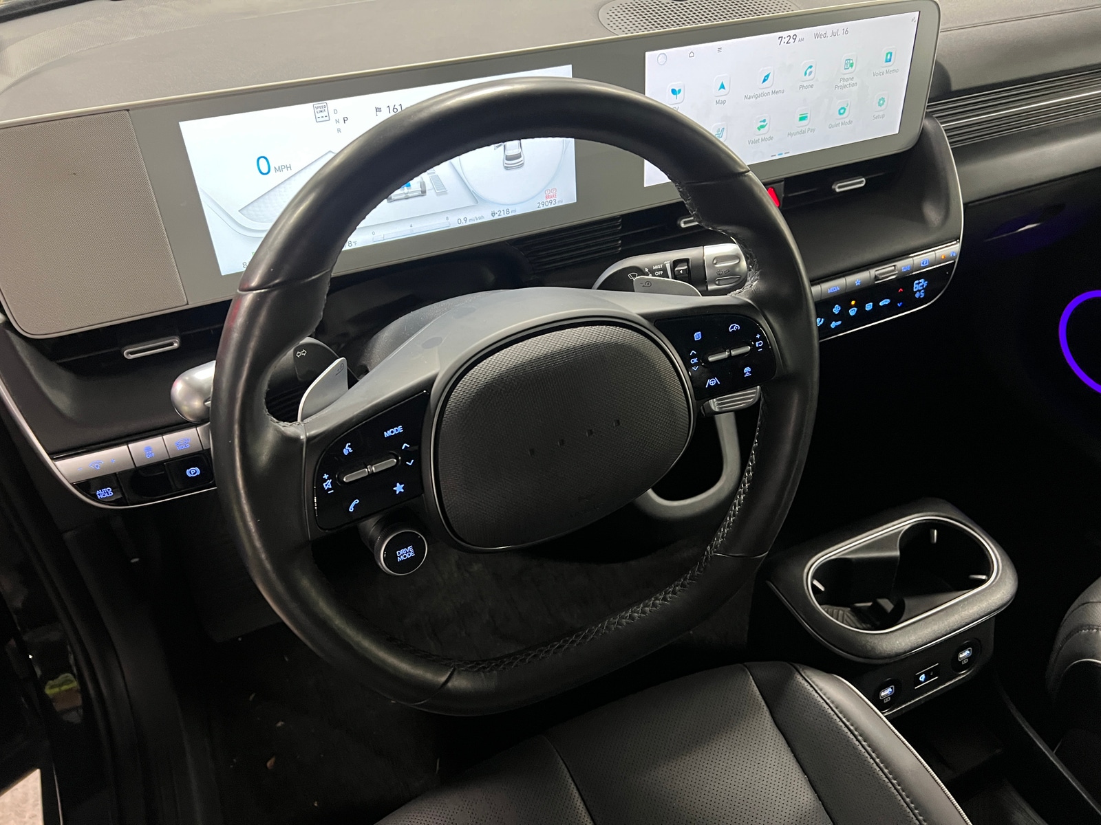 Thumbnail: 2023 Hyundai Ioniq 5 - 4