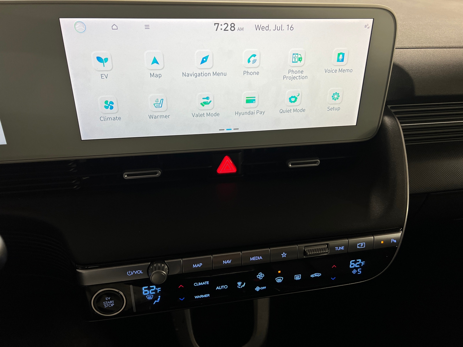 Thumbnail: 2023 Hyundai Ioniq 5 - 3