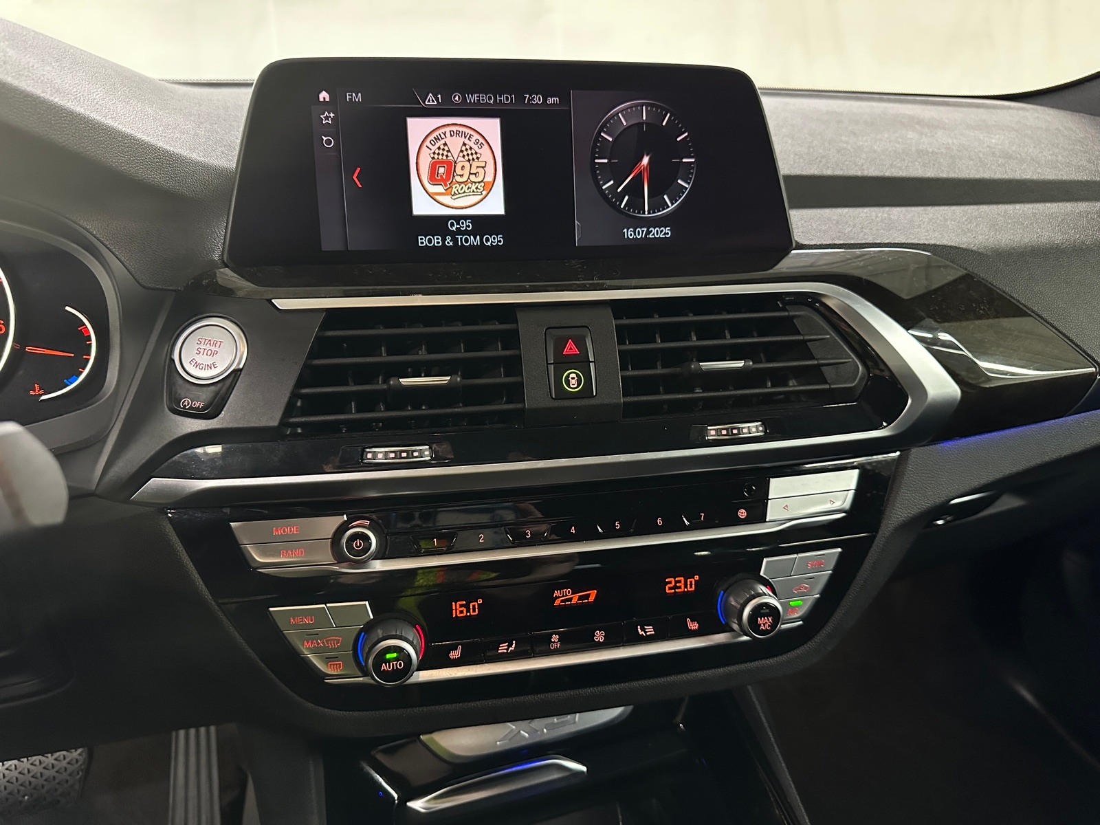Thumbnail: 2020 BMW X3 - 3