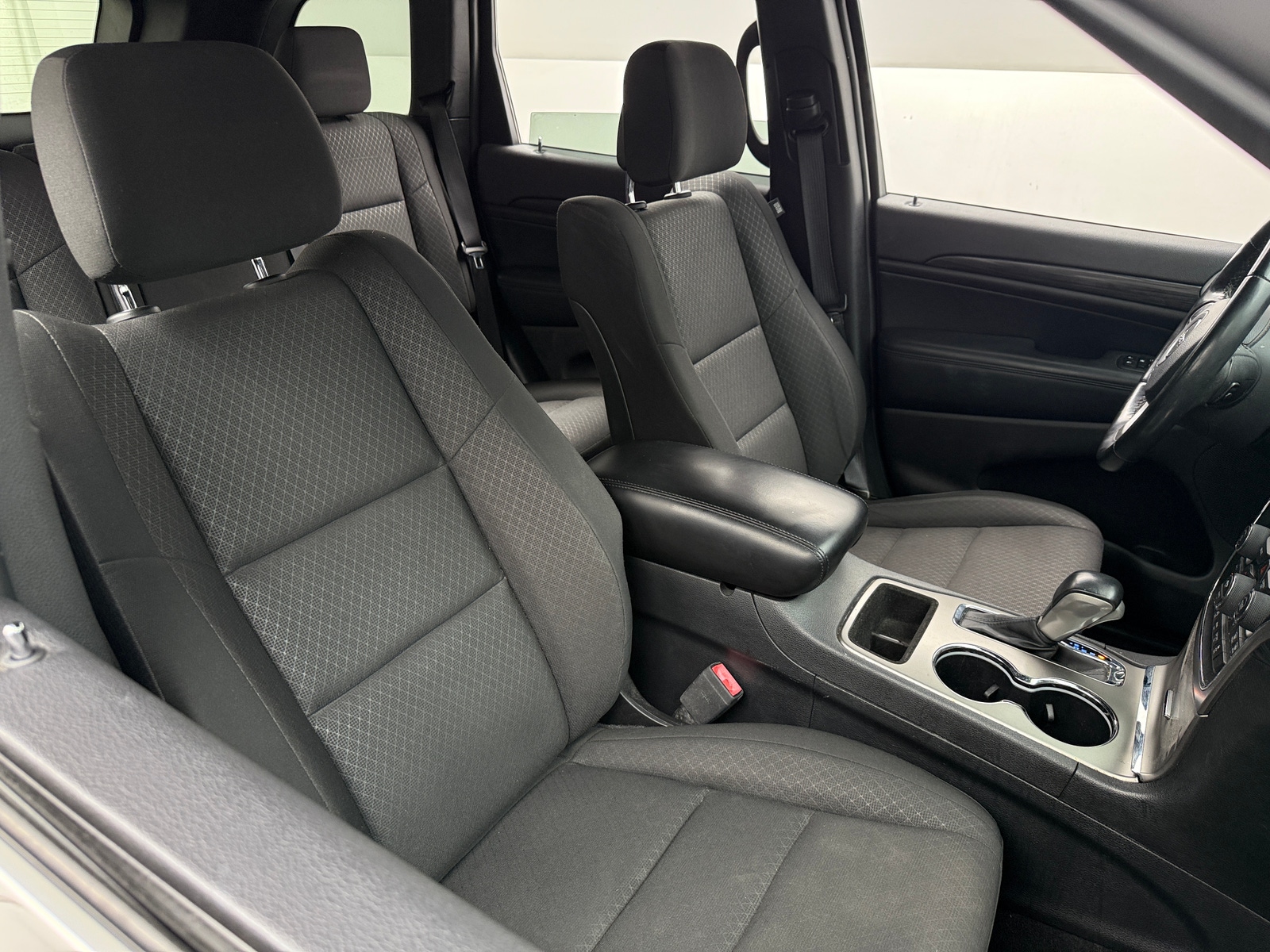 Thumbnail: 2019 Jeep Grand Cherokee - 2