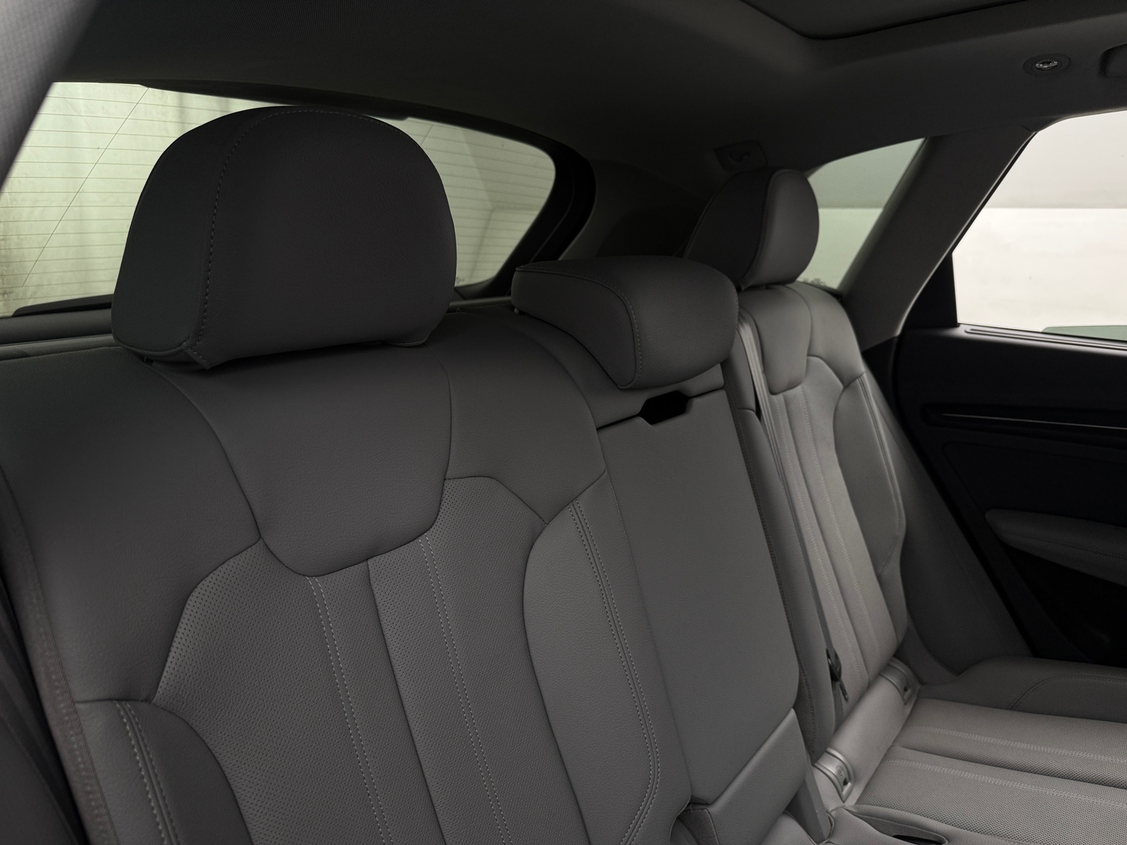 Thumbnail: 2018 Audi Q5 - 5