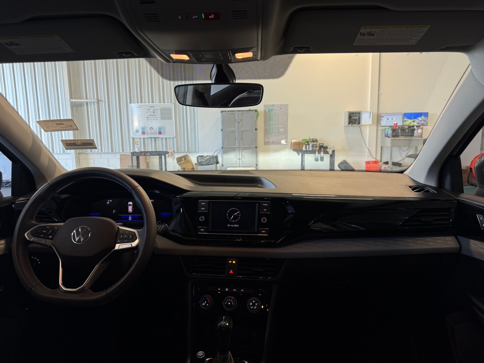 Thumbnail: 2023 Volkswagen Taos - 3