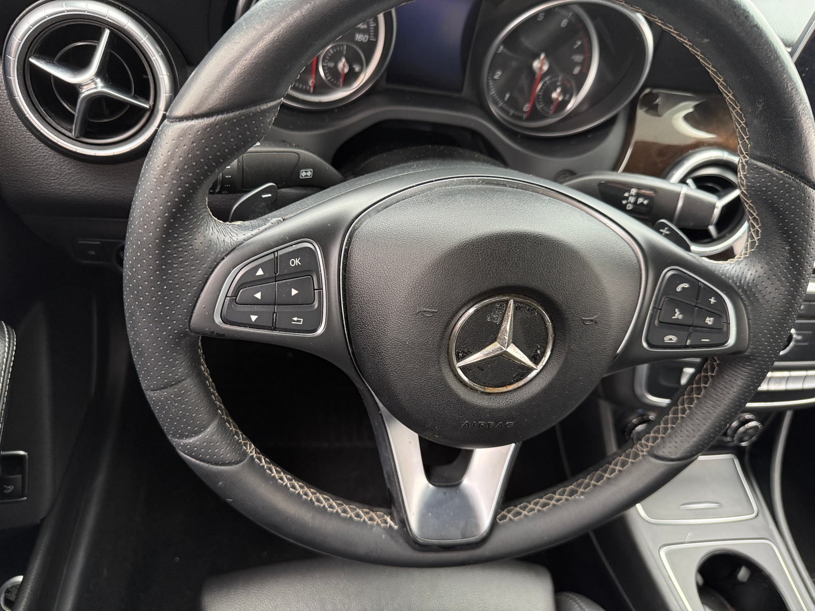 Thumbnail: 2018 Mercedes-Benz CLA - 3