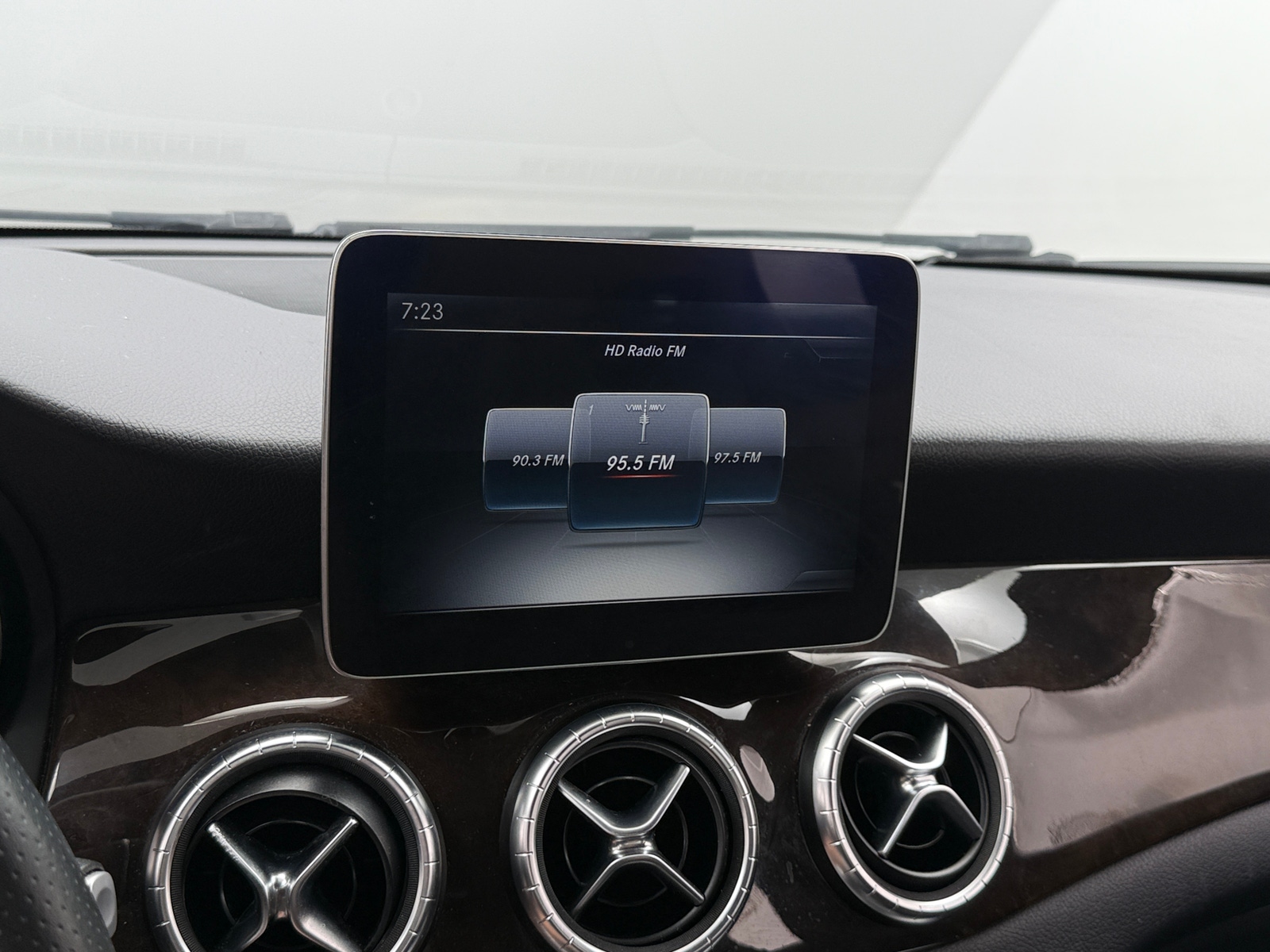 Thumbnail: 2018 Mercedes-Benz CLA - 2
