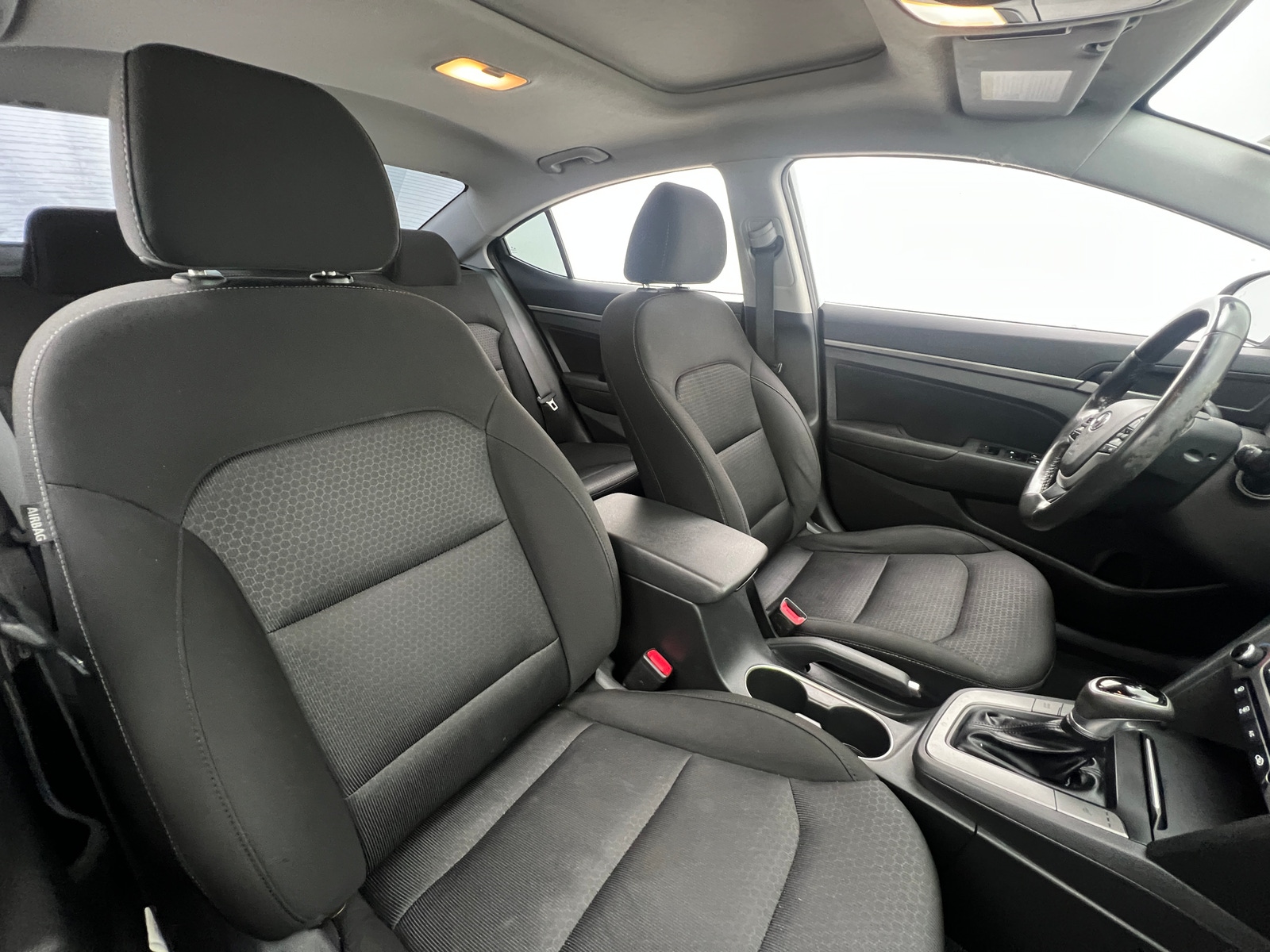 Thumbnail: 2018 Hyundai Elantra - 2