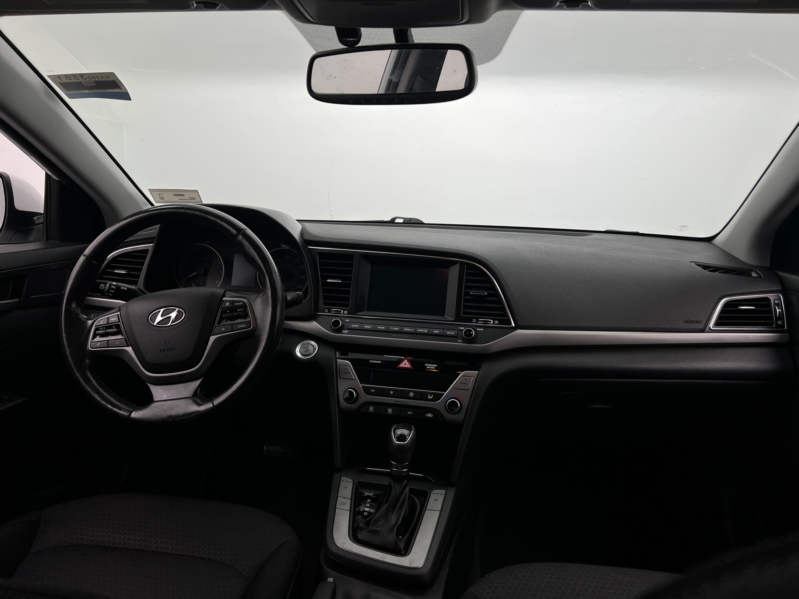 Thumbnail: 2018 Hyundai Elantra - 3