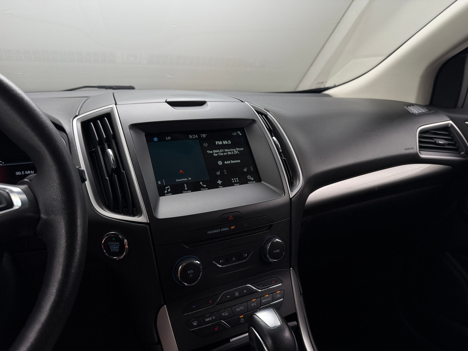 Thumbnail: 2017 Ford Edge - 3