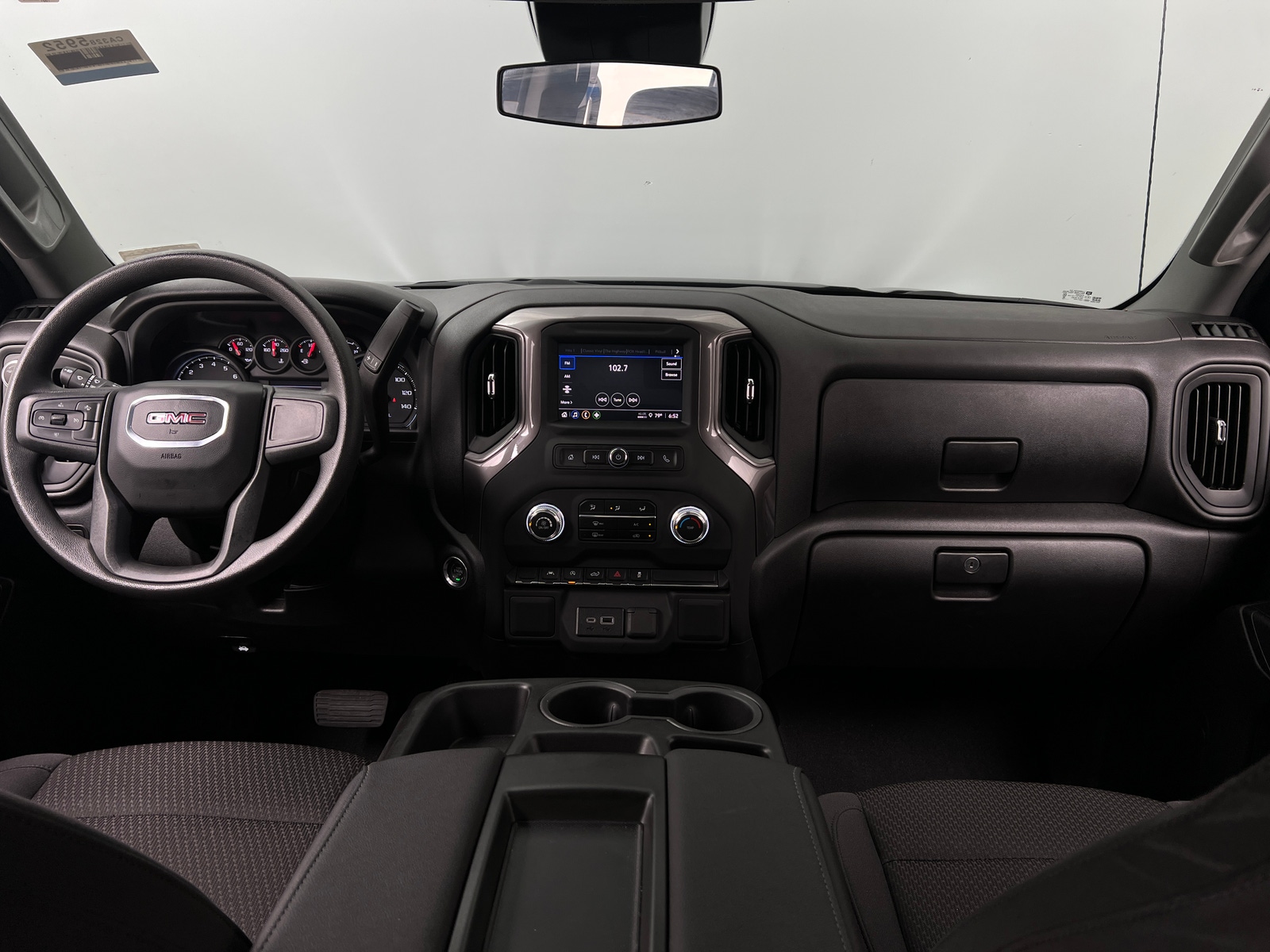 Thumbnail: 2024 GMC Sierra 1500 - 3