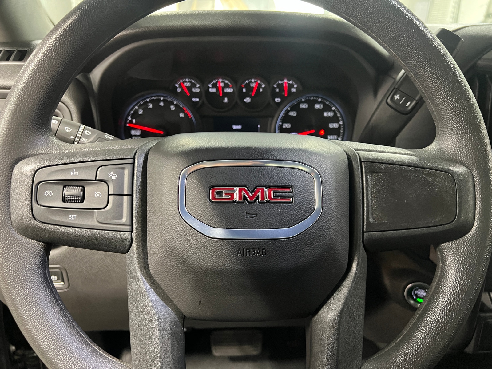 Thumbnail: 2024 GMC Sierra 1500 - 5