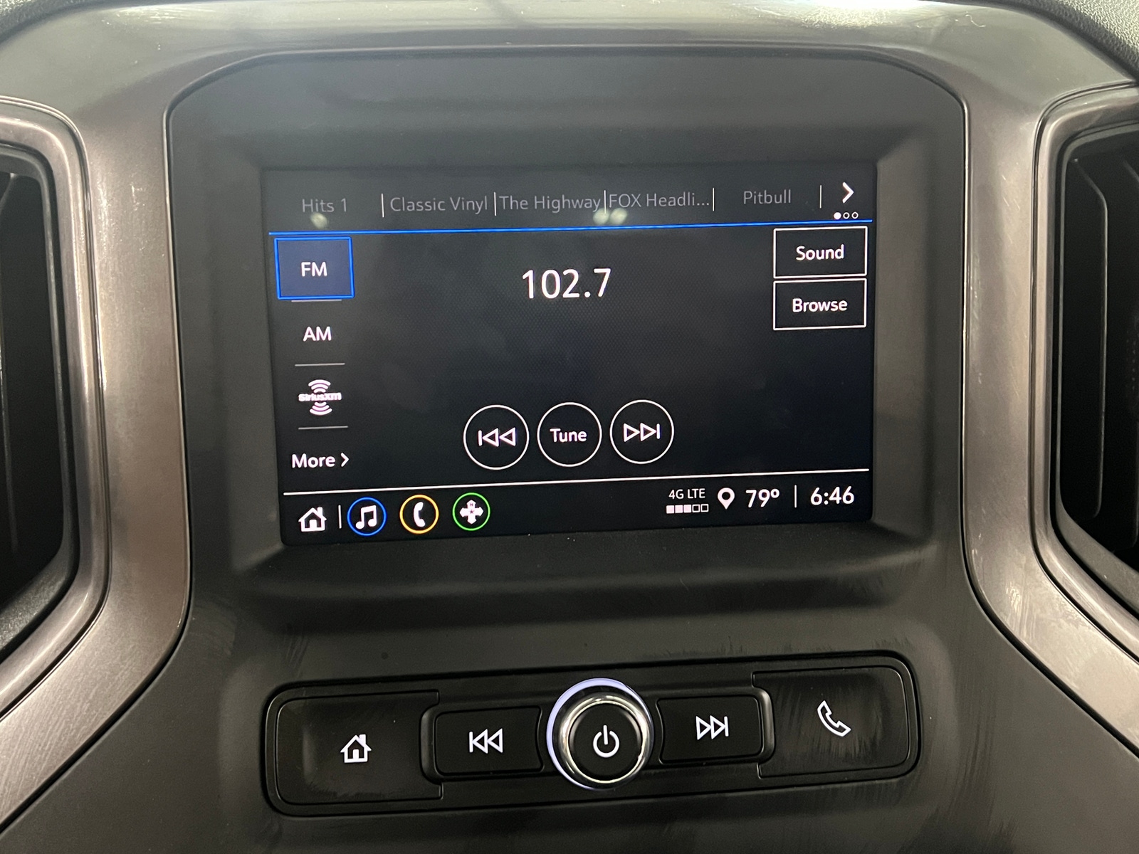 Thumbnail: 2024 GMC Sierra 1500 - 4
