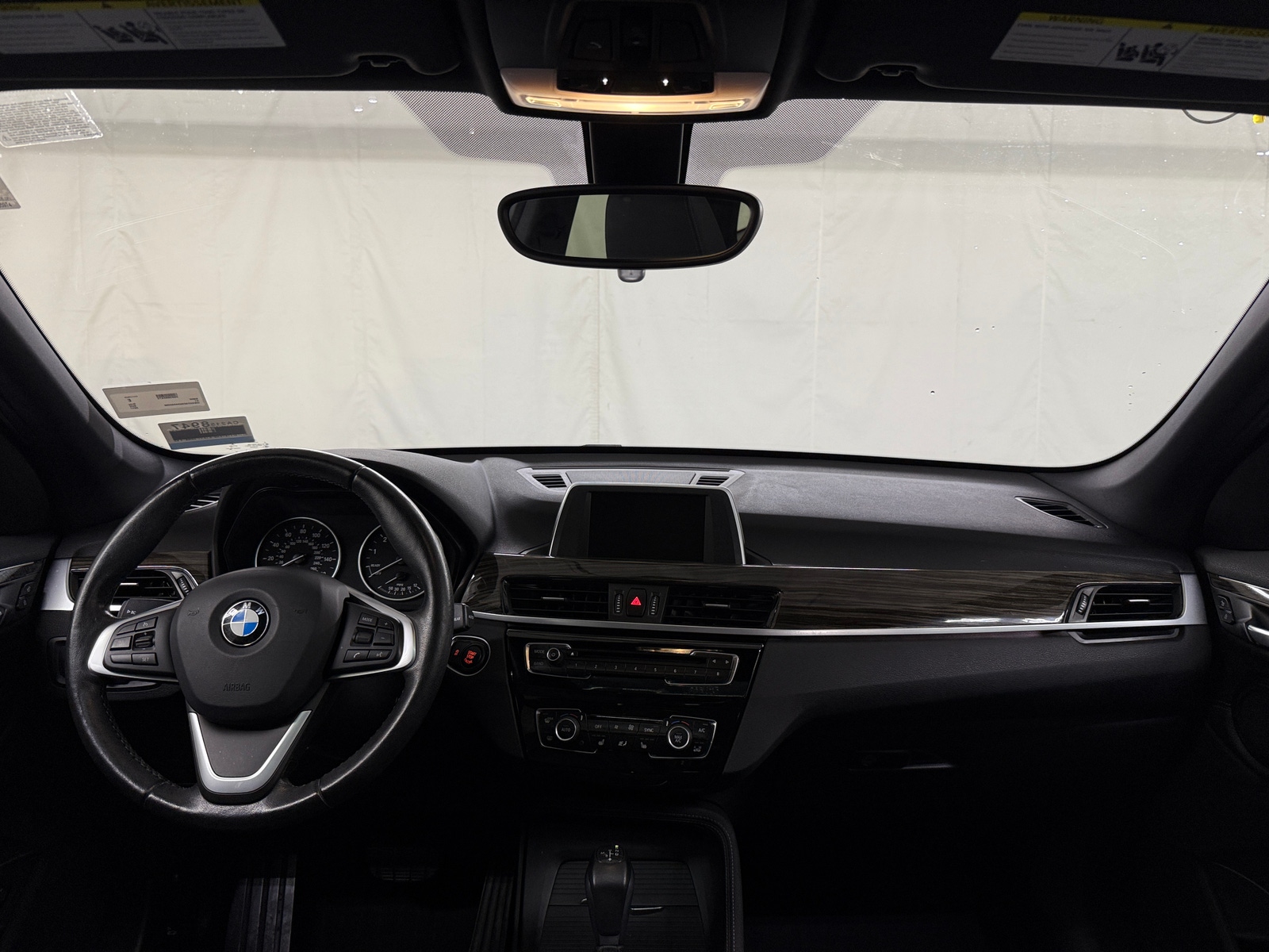 Thumbnail: 2017 BMW X1 - 2