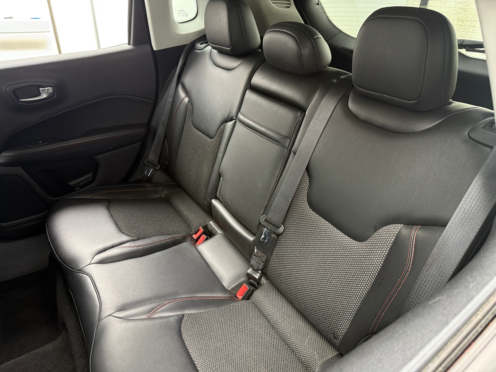 Thumbnail: 2018 Jeep Compass - 6