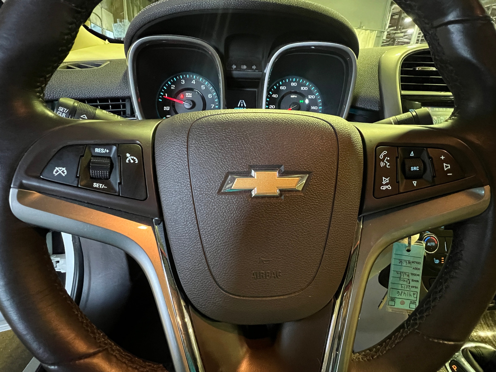 Thumbnail: 2014 Chevrolet Malibu - 4