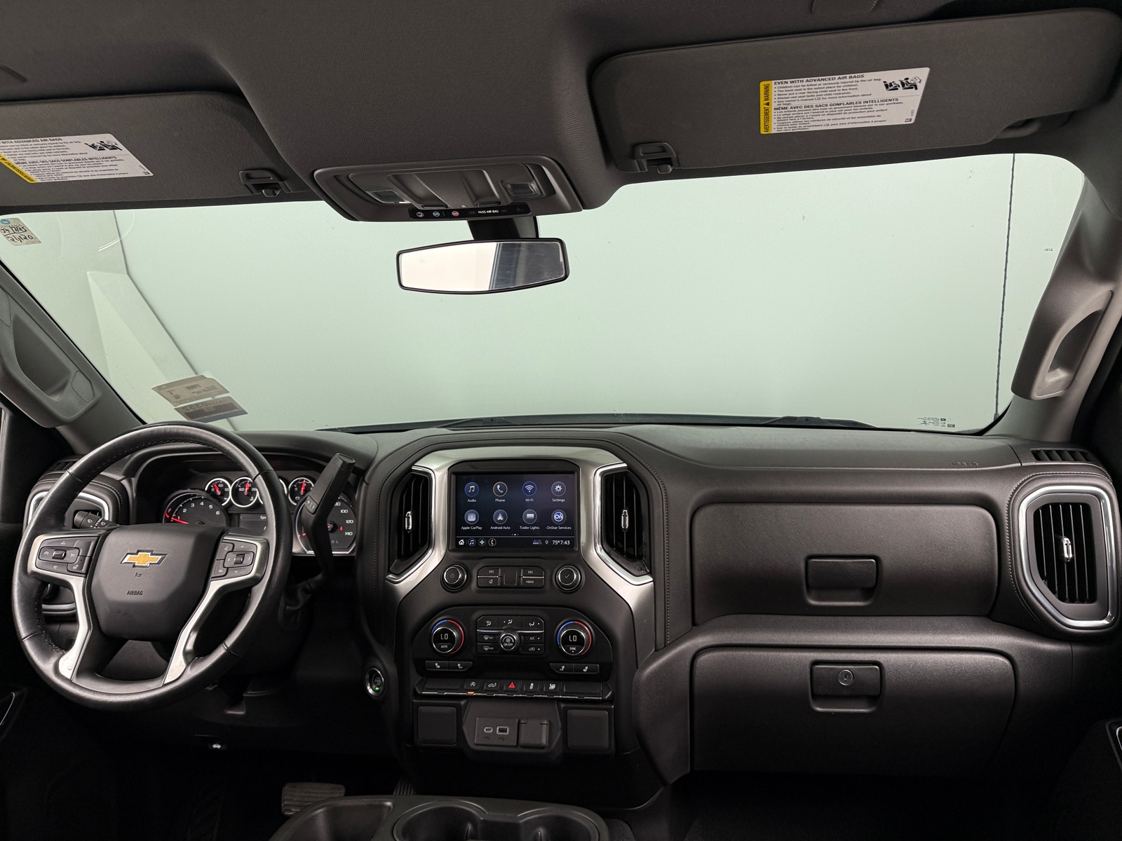 Thumbnail: 2020 Chevrolet Silverado 1500 - 3