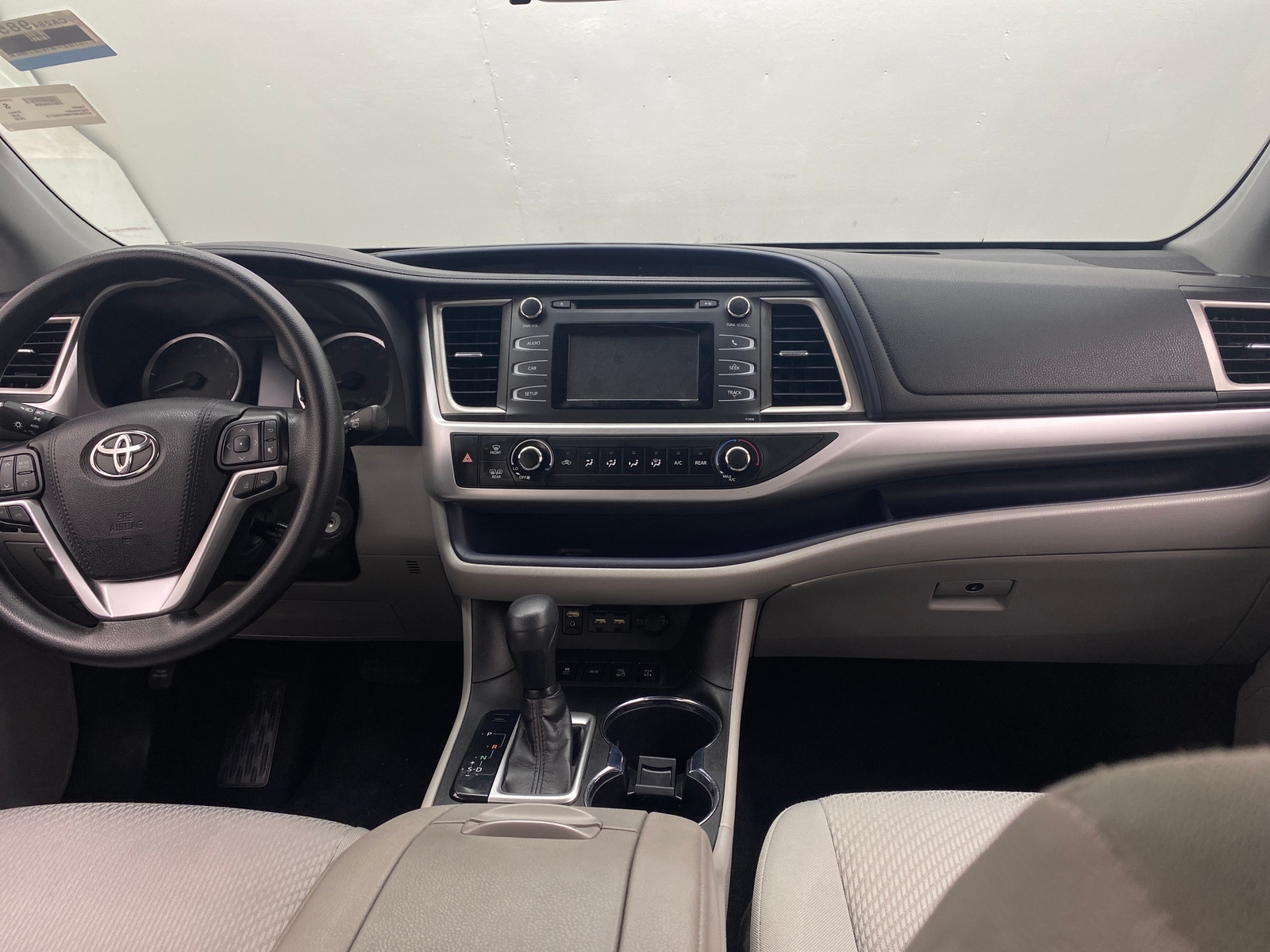 Thumbnail: 2019 Toyota Highlander - 3