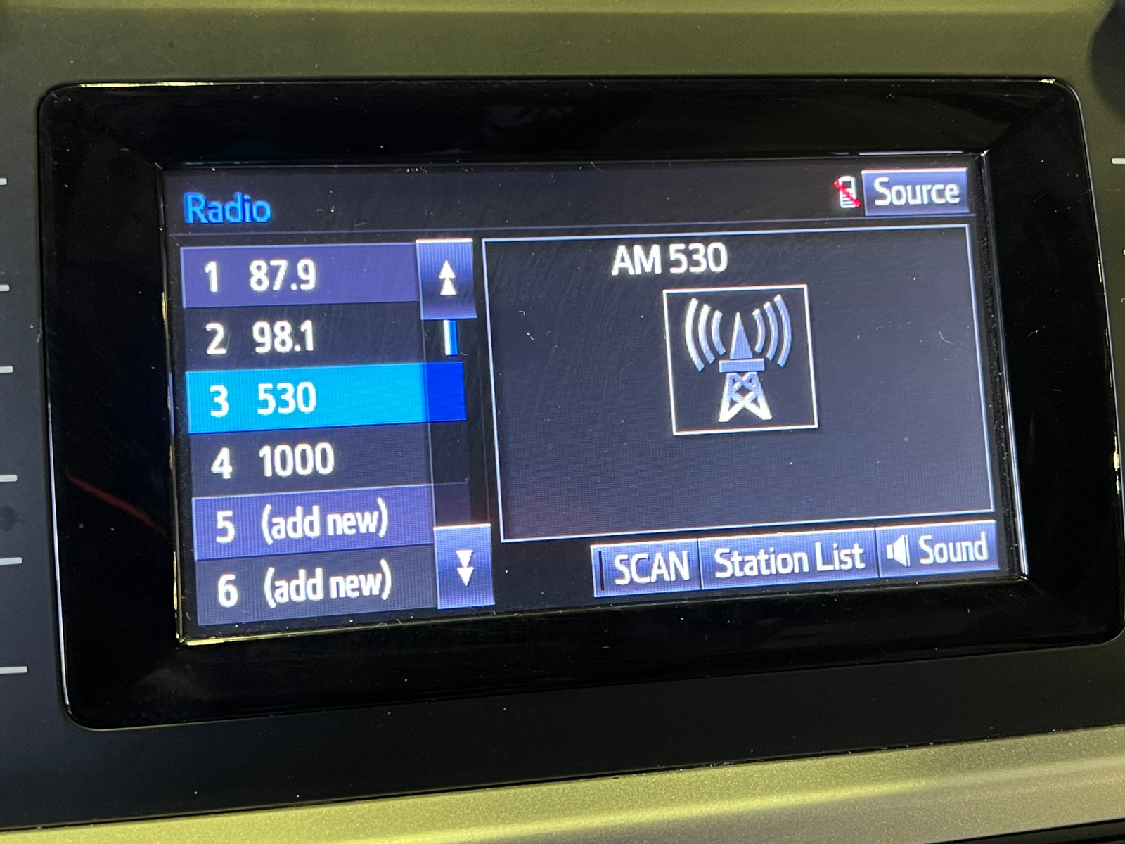 Thumbnail: 2019 Toyota Highlander - 4