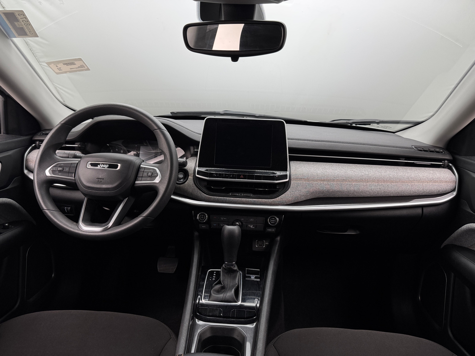 Thumbnail: 2022 Jeep Compass - 3