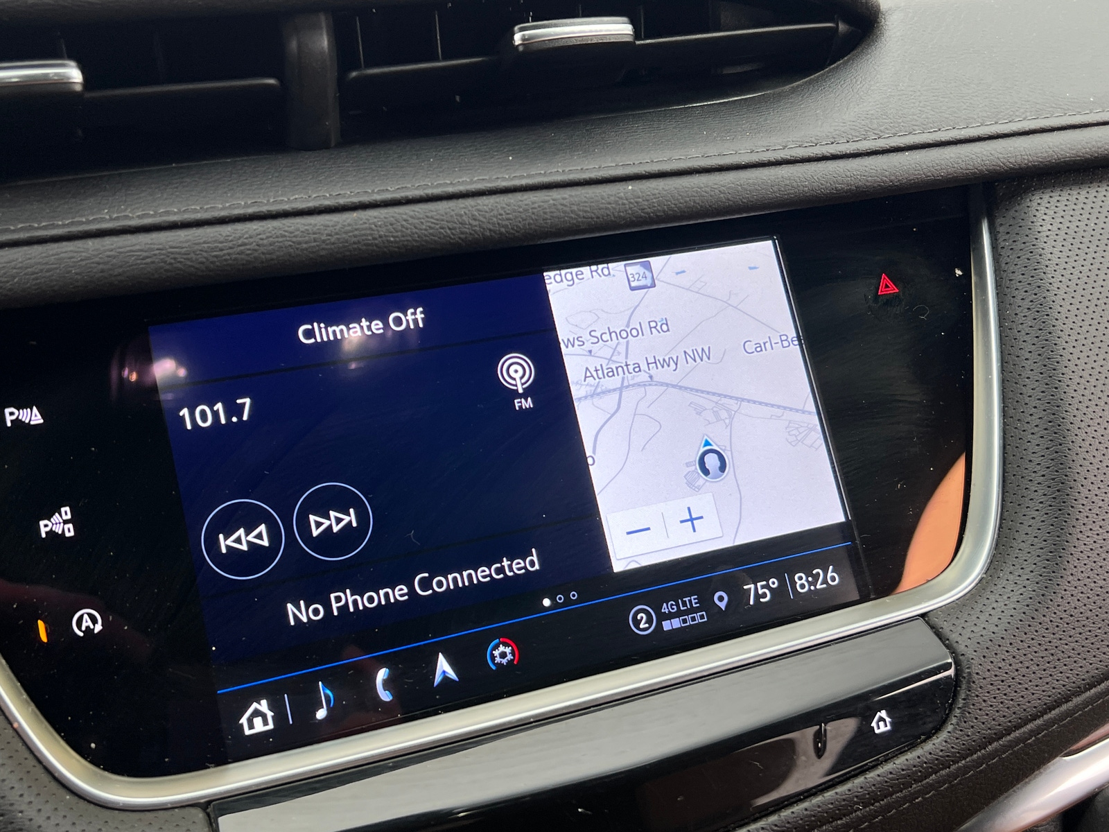 Thumbnail: 2023 Cadillac XT5 - 3