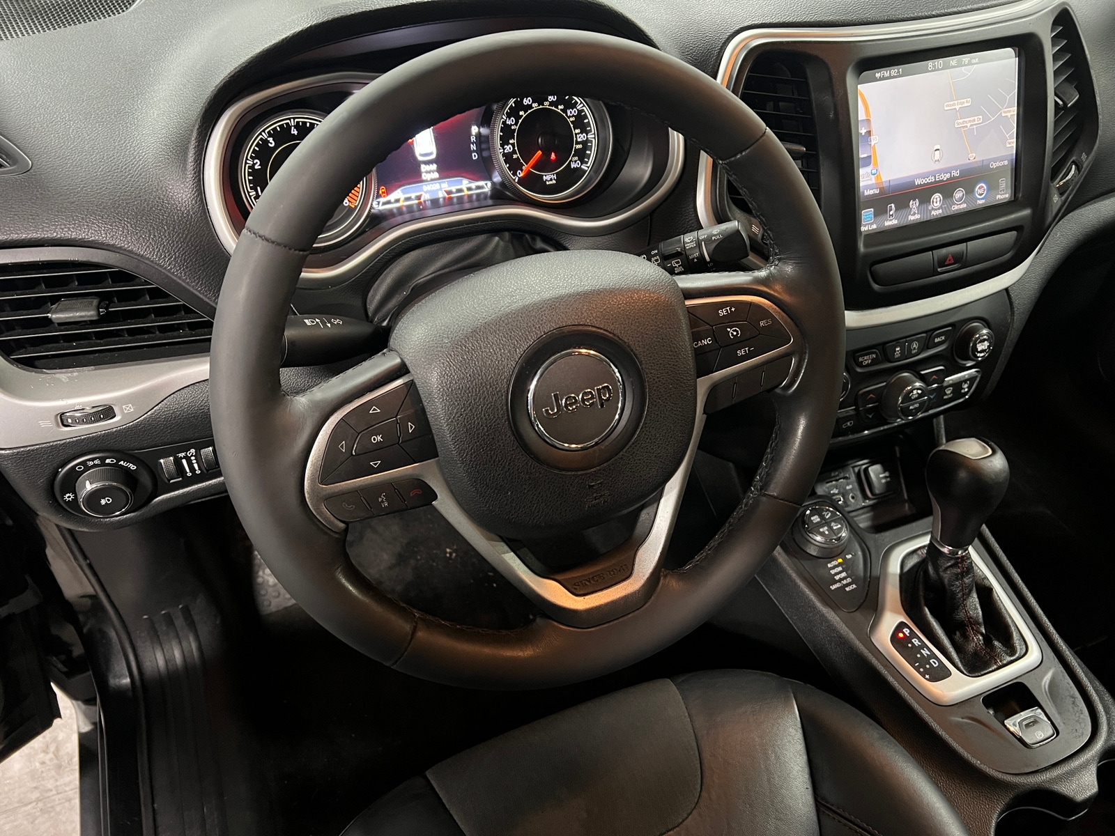 Thumbnail: 2015 Jeep Cherokee - 5