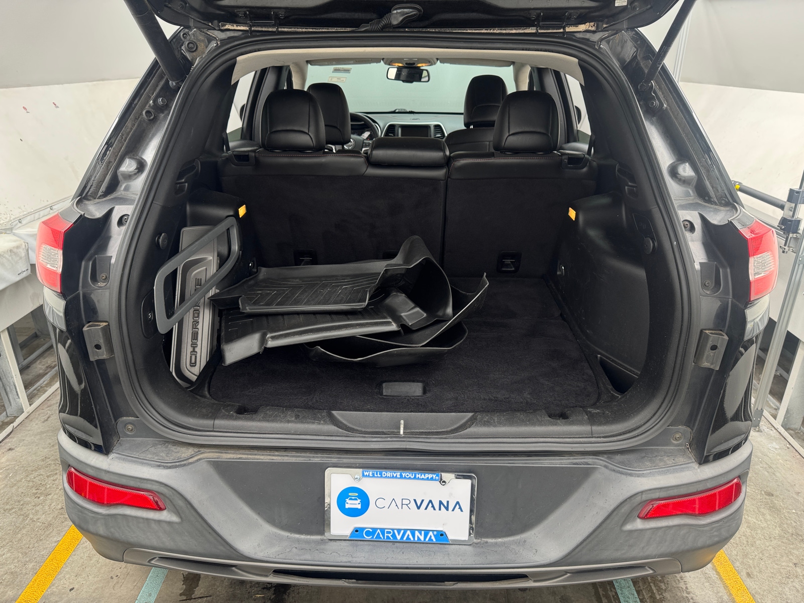 Thumbnail: 2015 Jeep Cherokee - 7