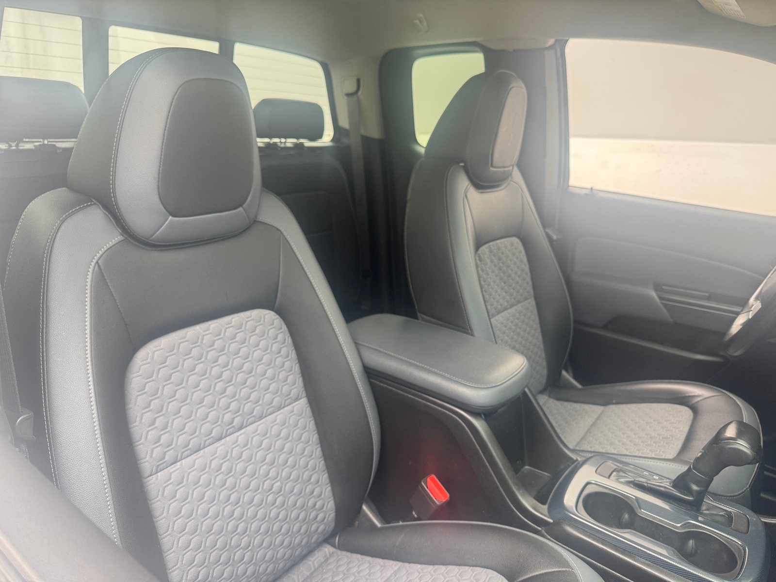 Thumbnail: 2018 Chevrolet Colorado - 2