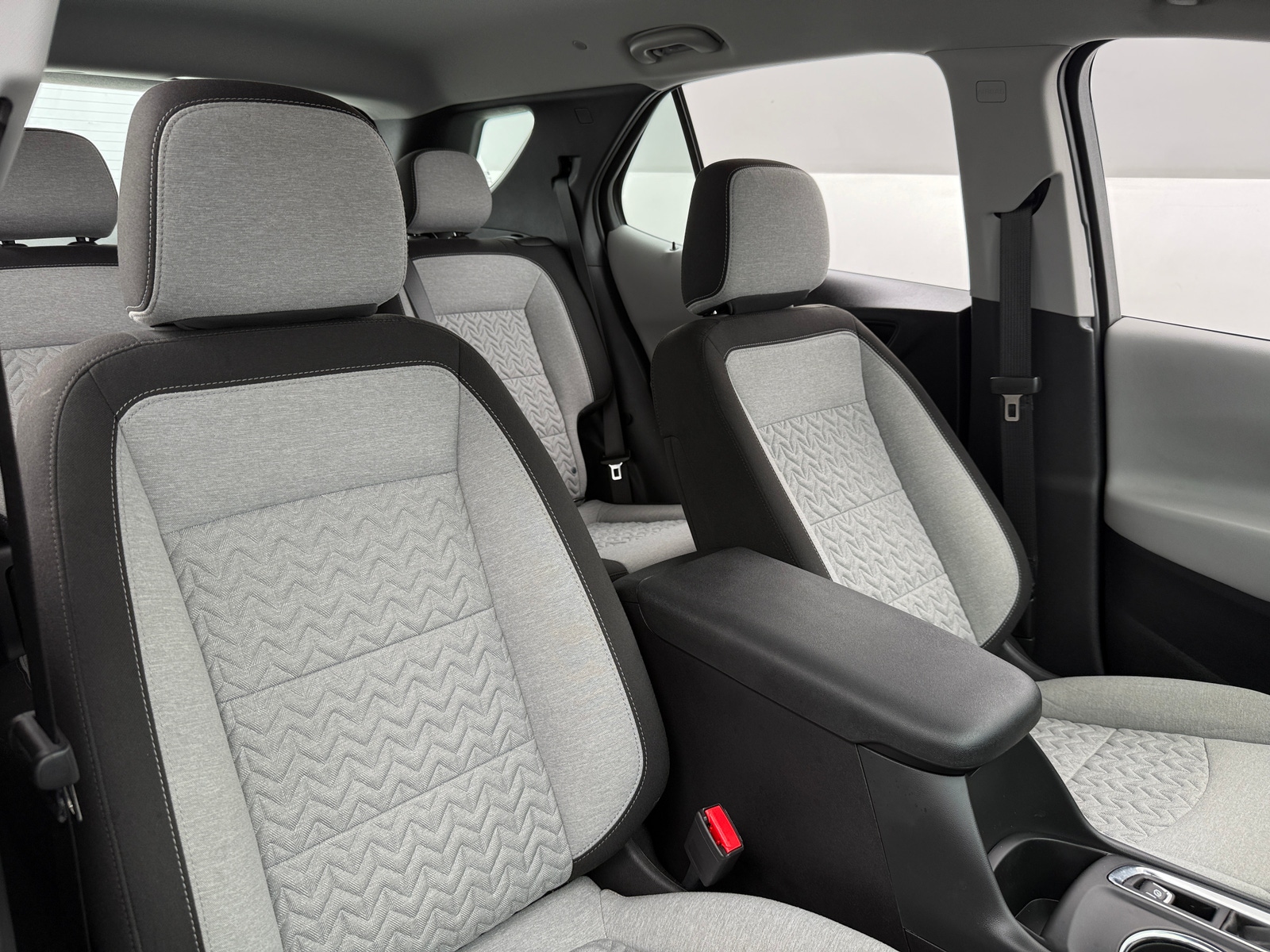 Thumbnail: 2023 Chevrolet Equinox - 2