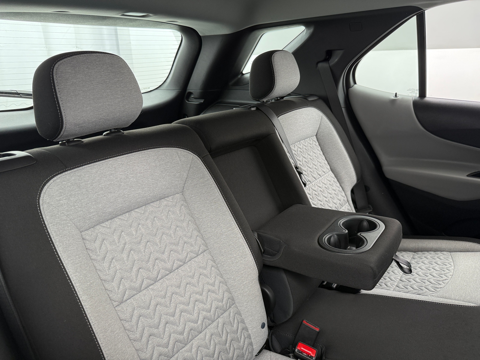 Thumbnail: 2023 Chevrolet Equinox - 6