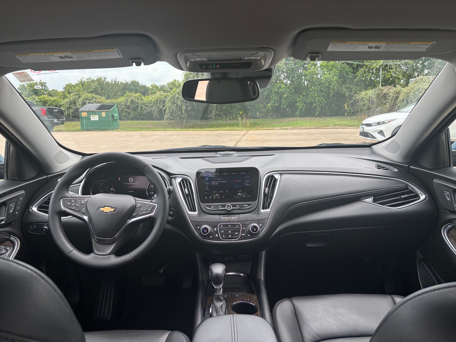 Thumbnail: 2024 Chevrolet Malibu - 3