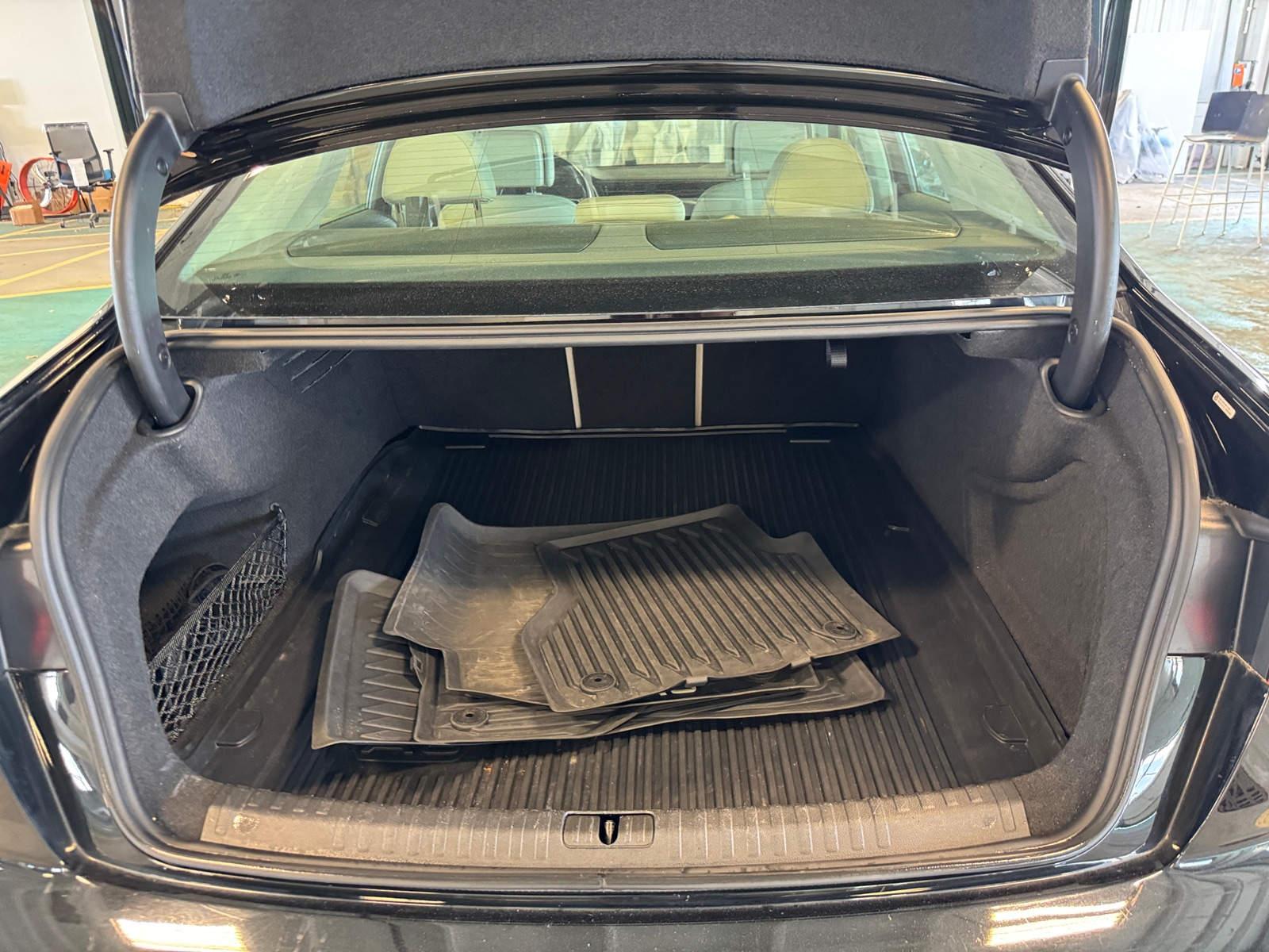 Thumbnail: 2019 Audi A6 - 6