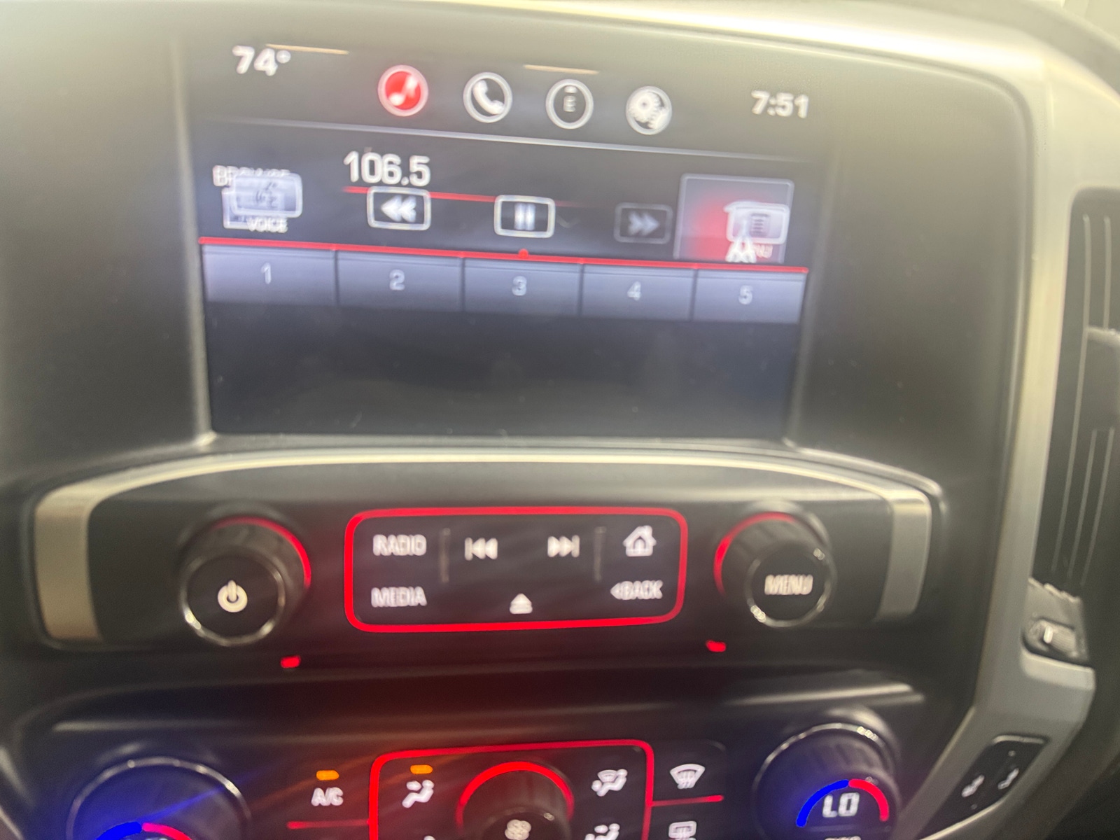 Thumbnail: 2015 GMC Sierra 1500 - 4