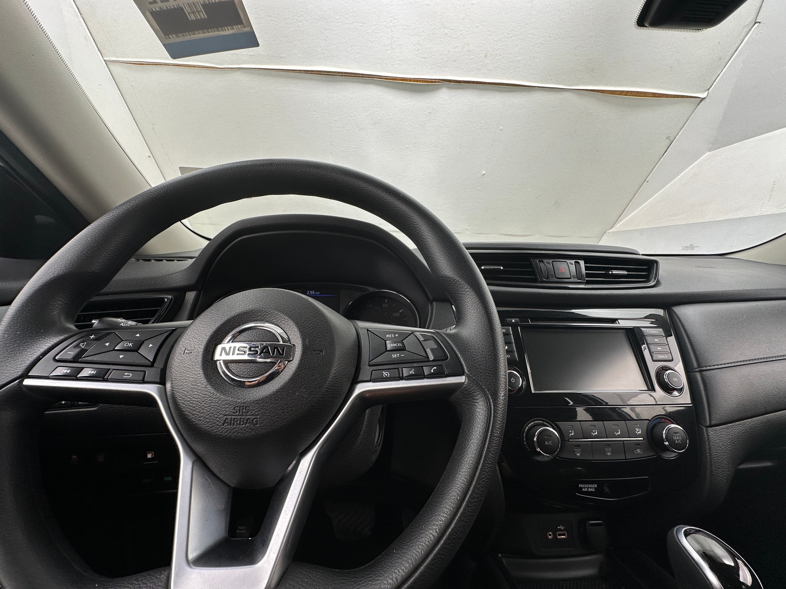 Thumbnail: 2020 Nissan Rogue - 3