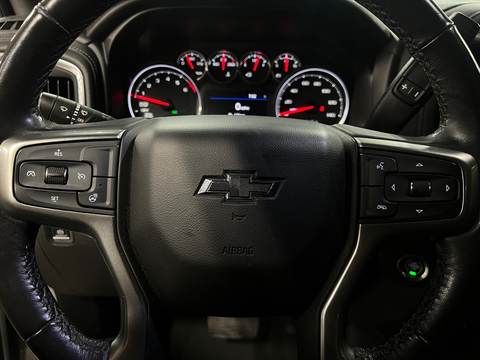 Thumbnail: 2021 Chevrolet Silverado 1500 - 5