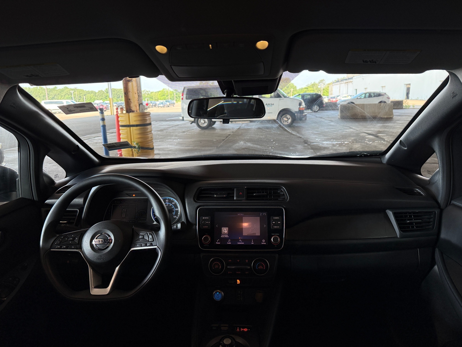 Thumbnail: 2020 Nissan Leaf - 3