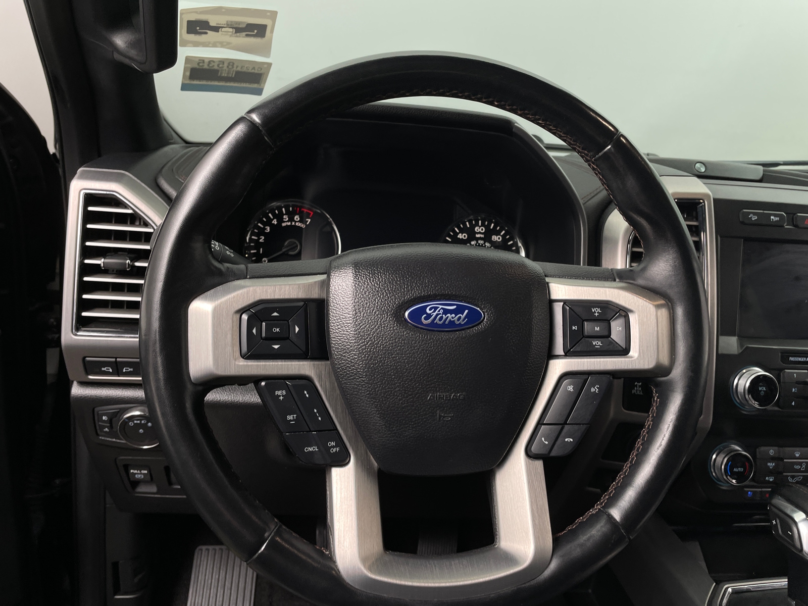 Thumbnail: 2019 Ford Econoline - 4