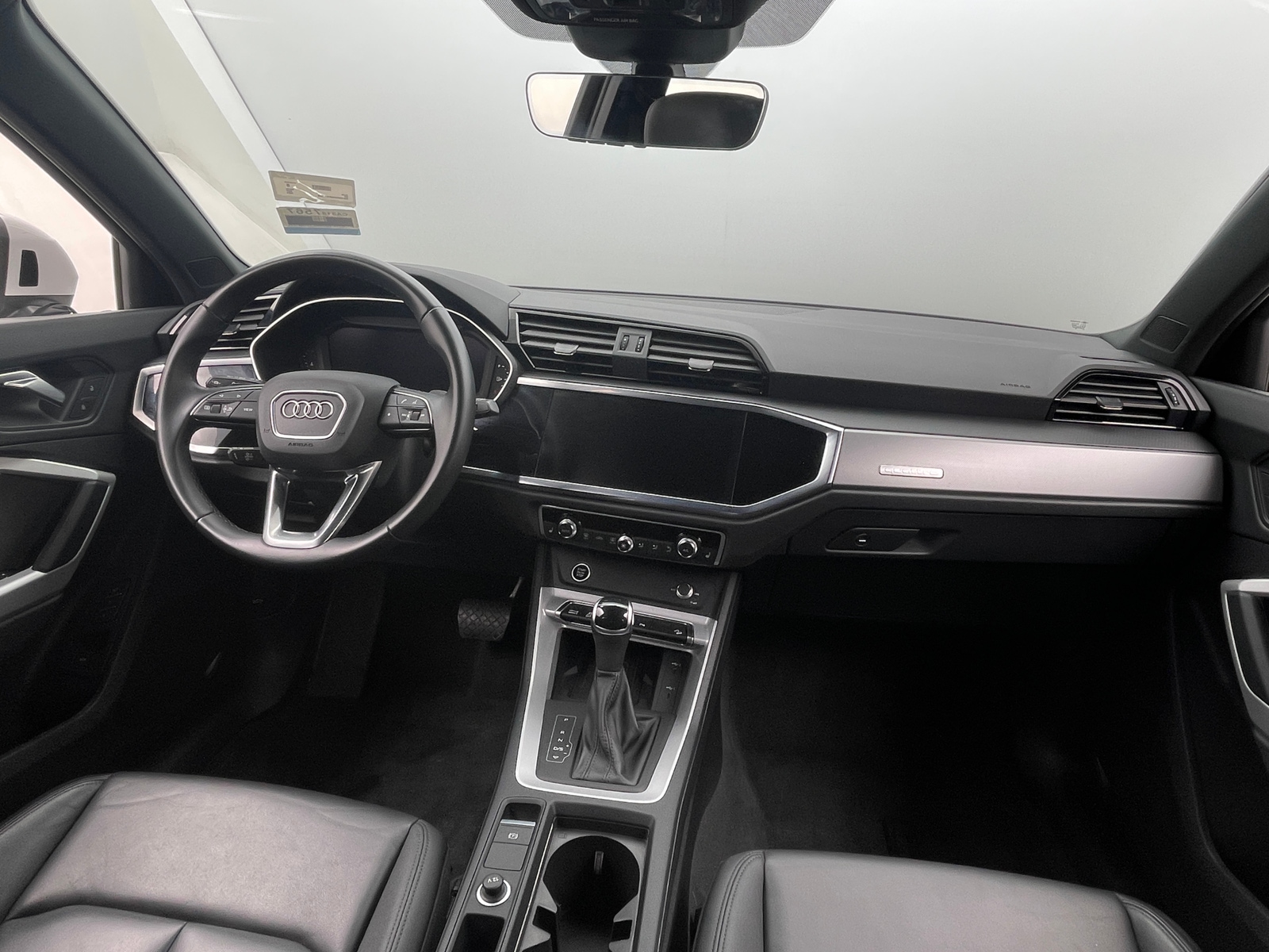 Thumbnail: 2024 Audi Q3 - 2