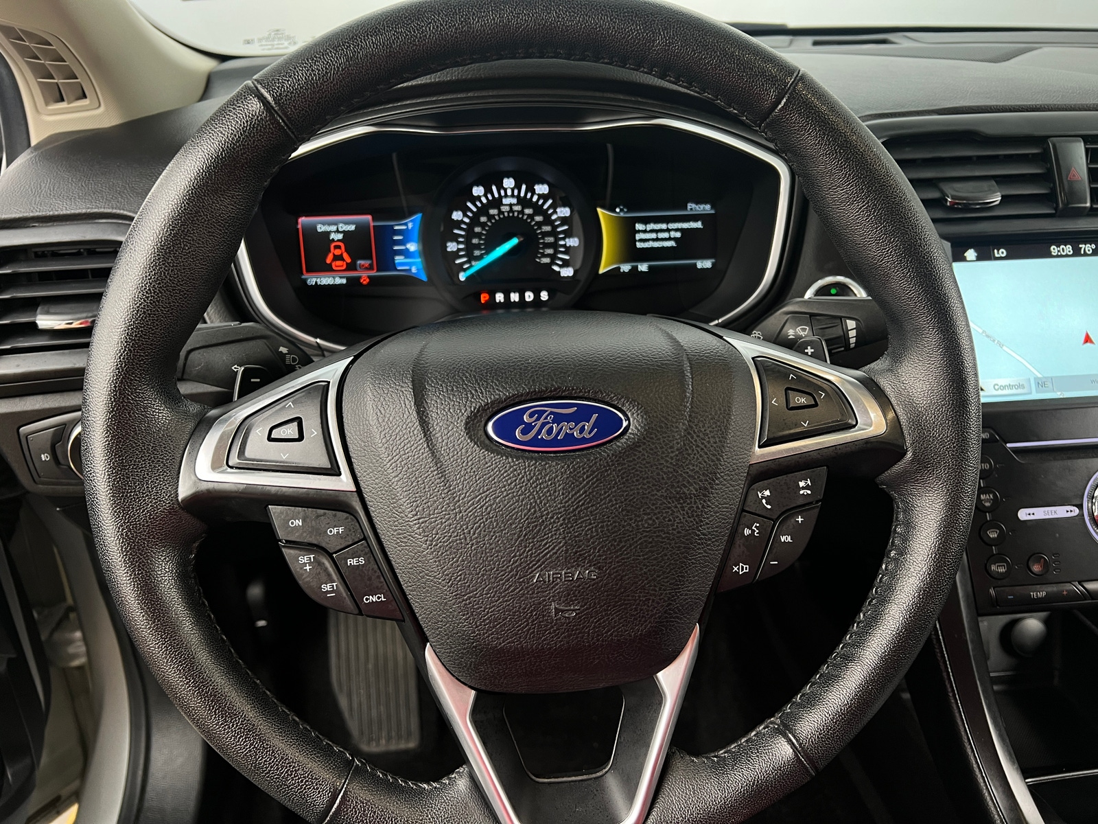 Thumbnail: 2017 Ford Fusion - 4