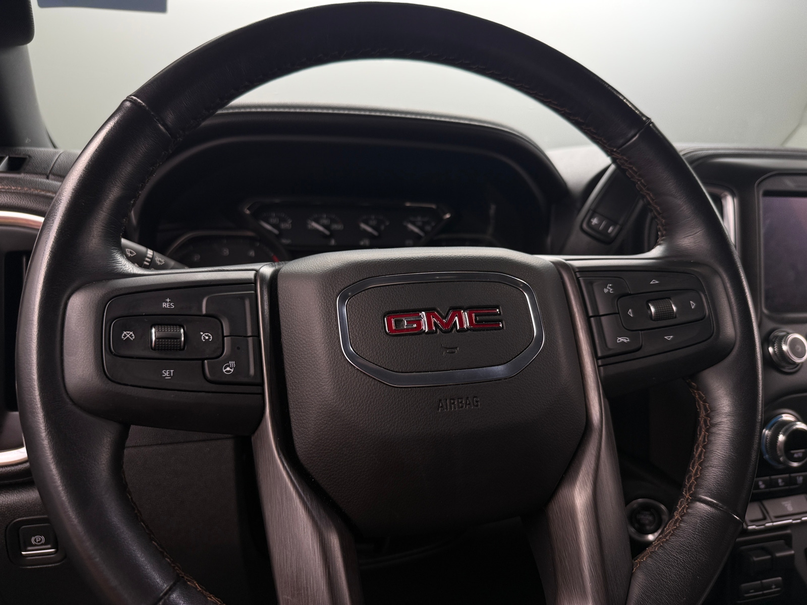 Thumbnail: 2021 GMC Sierra 2500 - 4