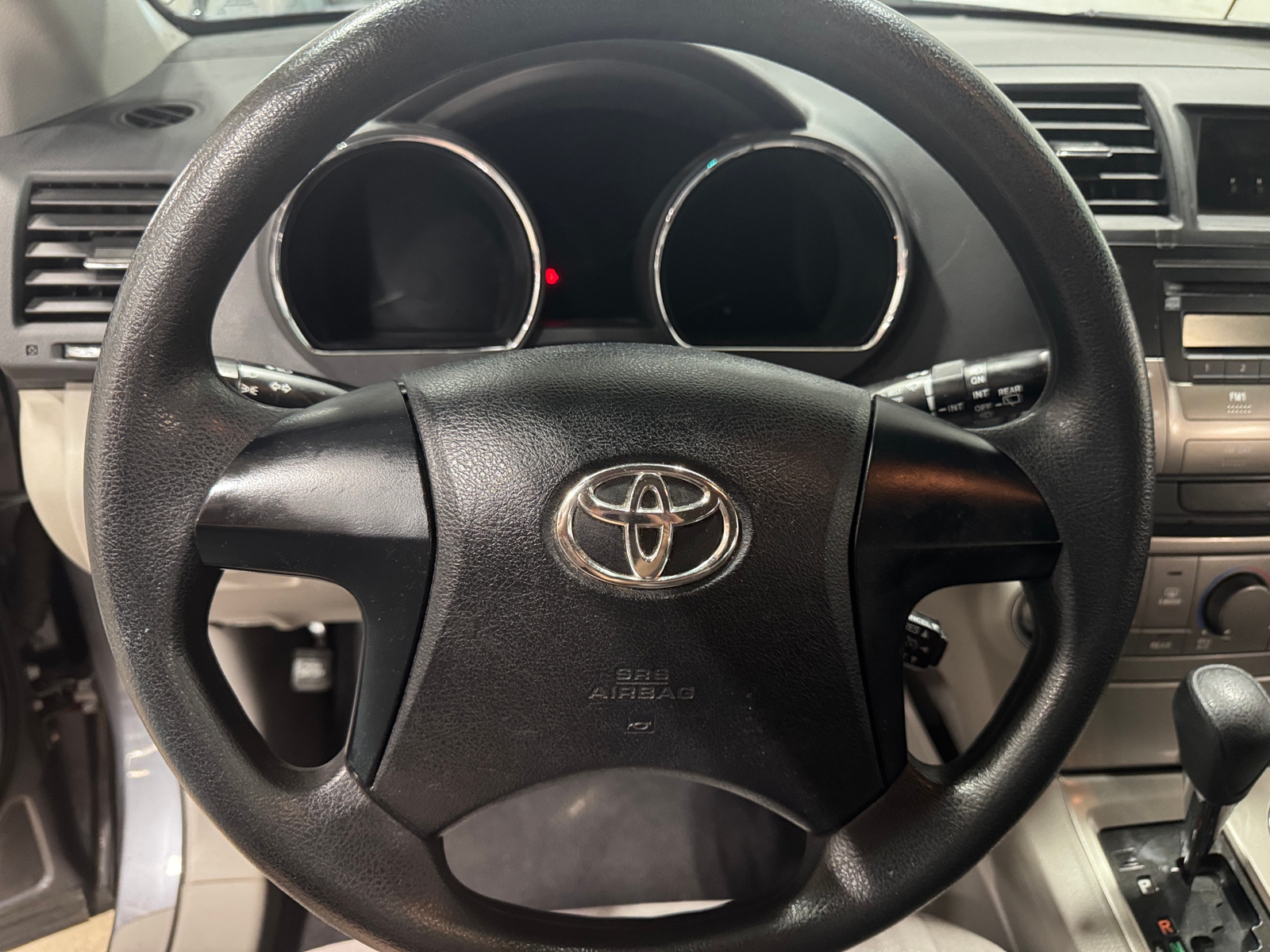 Thumbnail: 2012 Toyota Highlander - 5