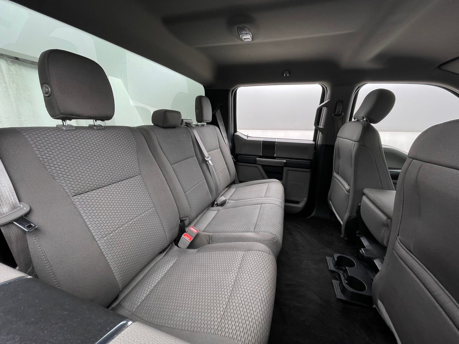 Thumbnail: 2018 Ford Econoline - 6