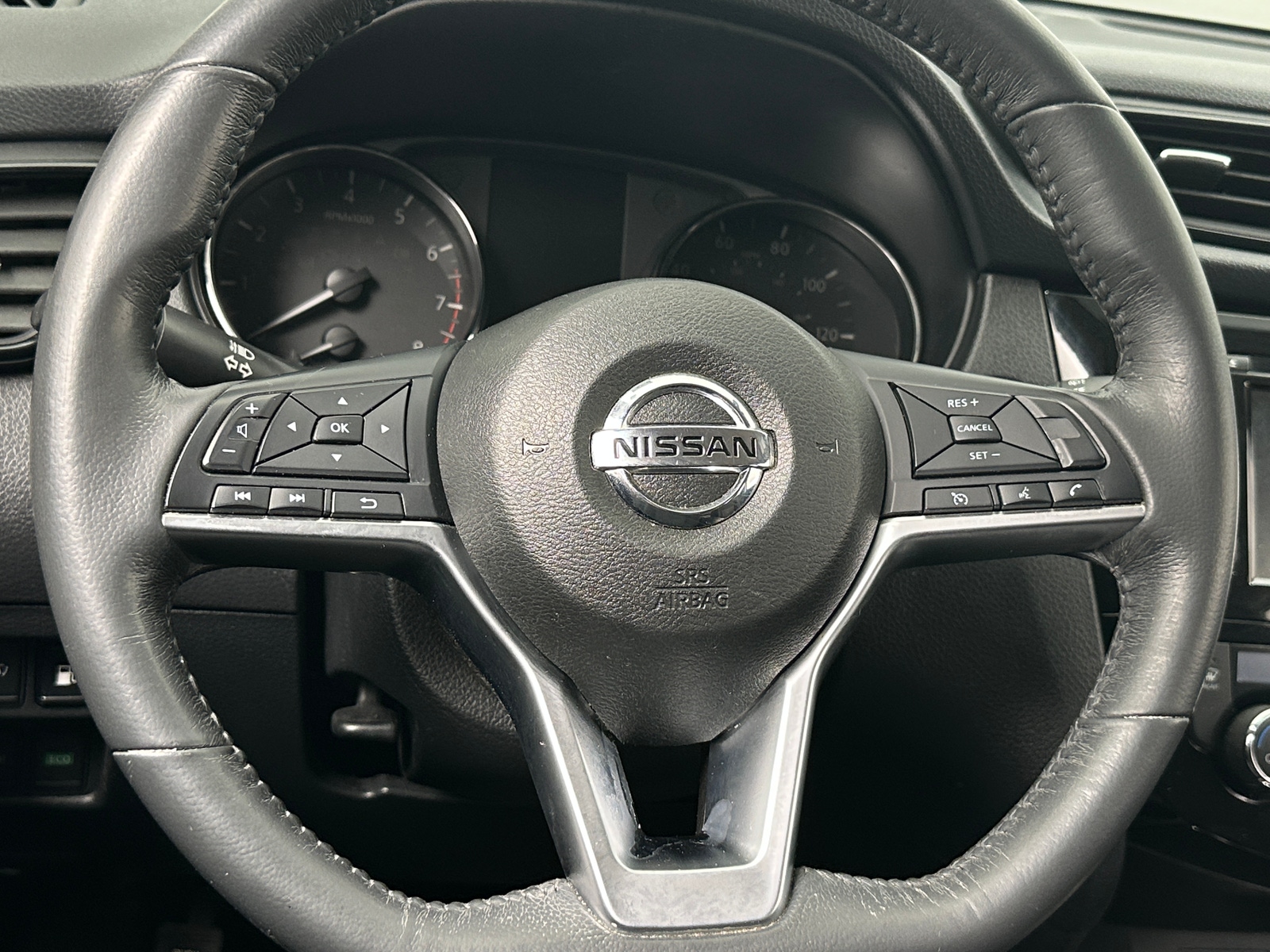 Thumbnail: 2018 Nissan Rogue - 5