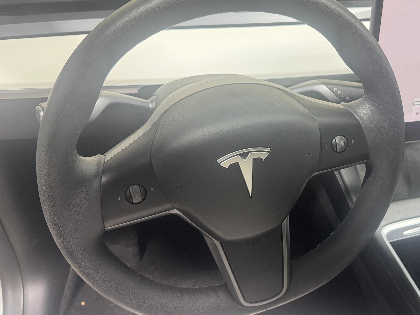 Thumbnail: 2022 Tesla Model Y - 4