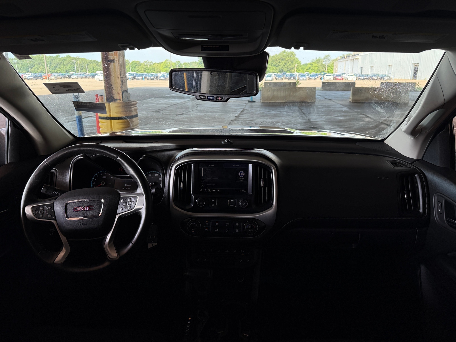 Thumbnail: 2020 GMC Canyon - 3