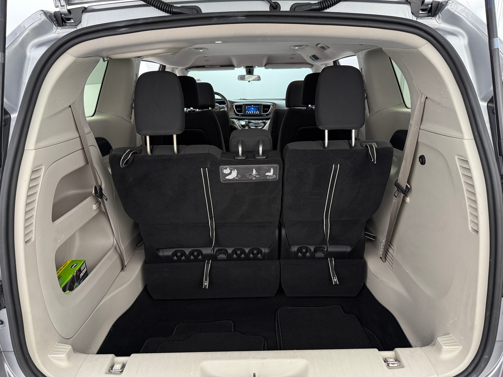 Thumbnail: 2019 Chrysler Pacifica - 7